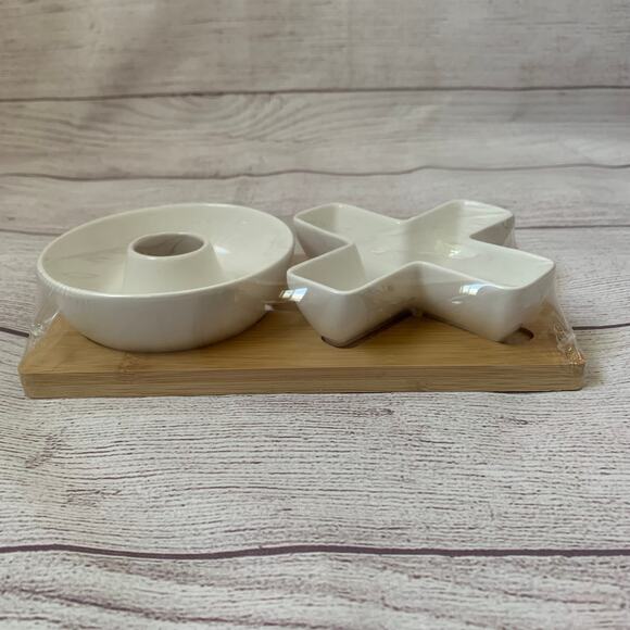 X and O Porcelain Appetizer Set with Bamboo Tray 3 Piece Trinket Ring Dishes - Picture 5 of 10